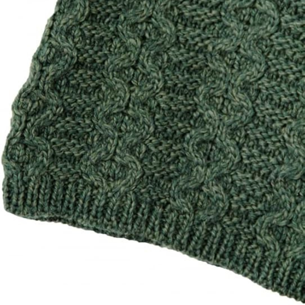 Irish Aran Hooded Coatigan in Green – Cable knit stitch pattern