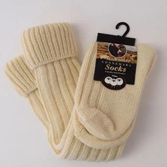 Long Jacob’s Sheep Wool Socks – Cream folded with label